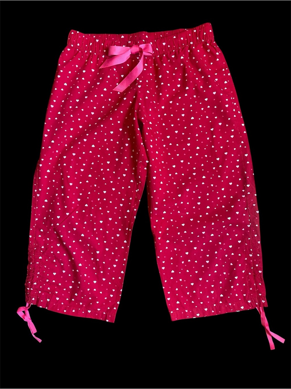 Xhilaration Red with Hot Pink & White Heart Print Pajama Capris